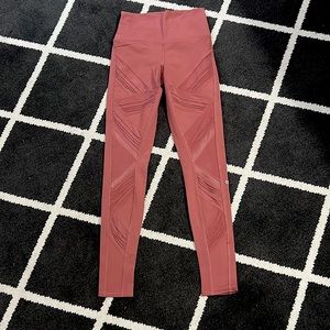 ALO Yoga Pants, size small